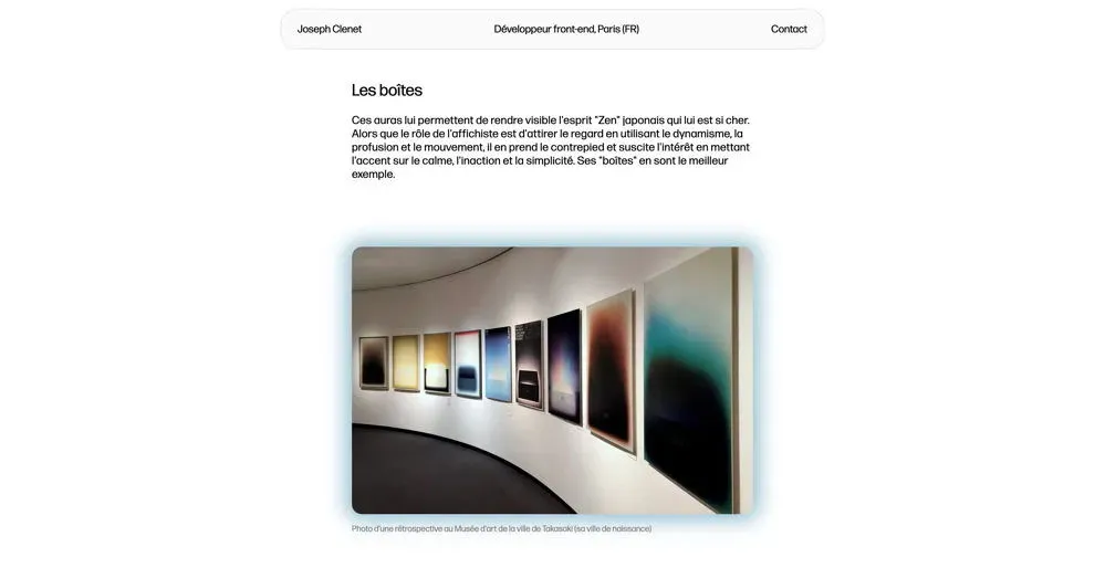 Paragraphe suivi d’une image entourée d’un dégradé de la couleur à la transparence.